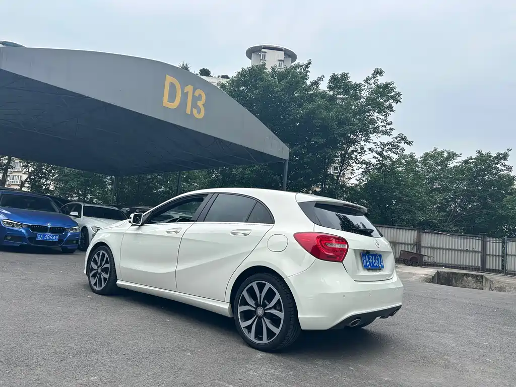 Mercedes-Benz A-Class 2015 — фото 8
