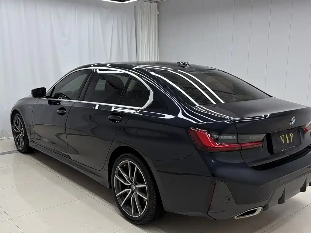 BMW 3 Series 2023