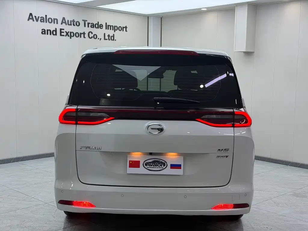 GAC Motor Trumpchi M6 2022 — фото 5
