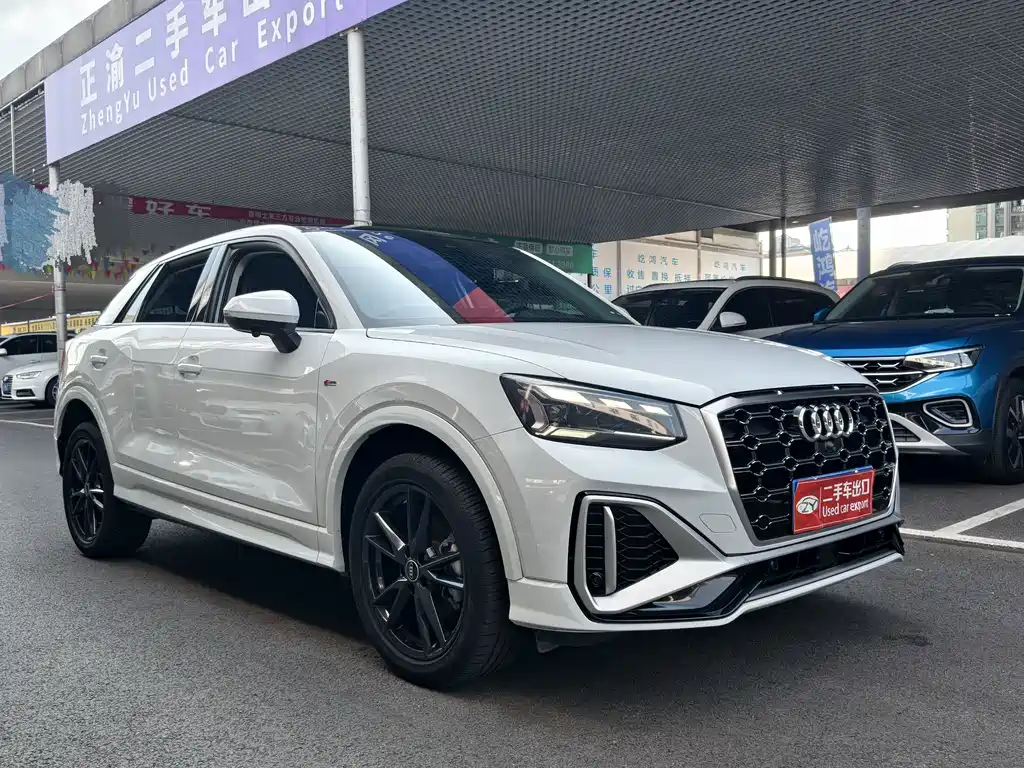 Audi Q2L 2022 — фото 17