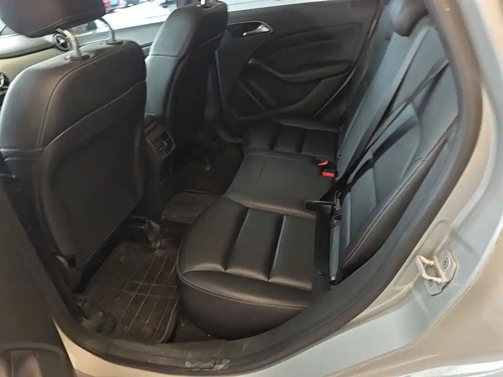 Mercedes-Benz B-Class 2015 — фото 17
