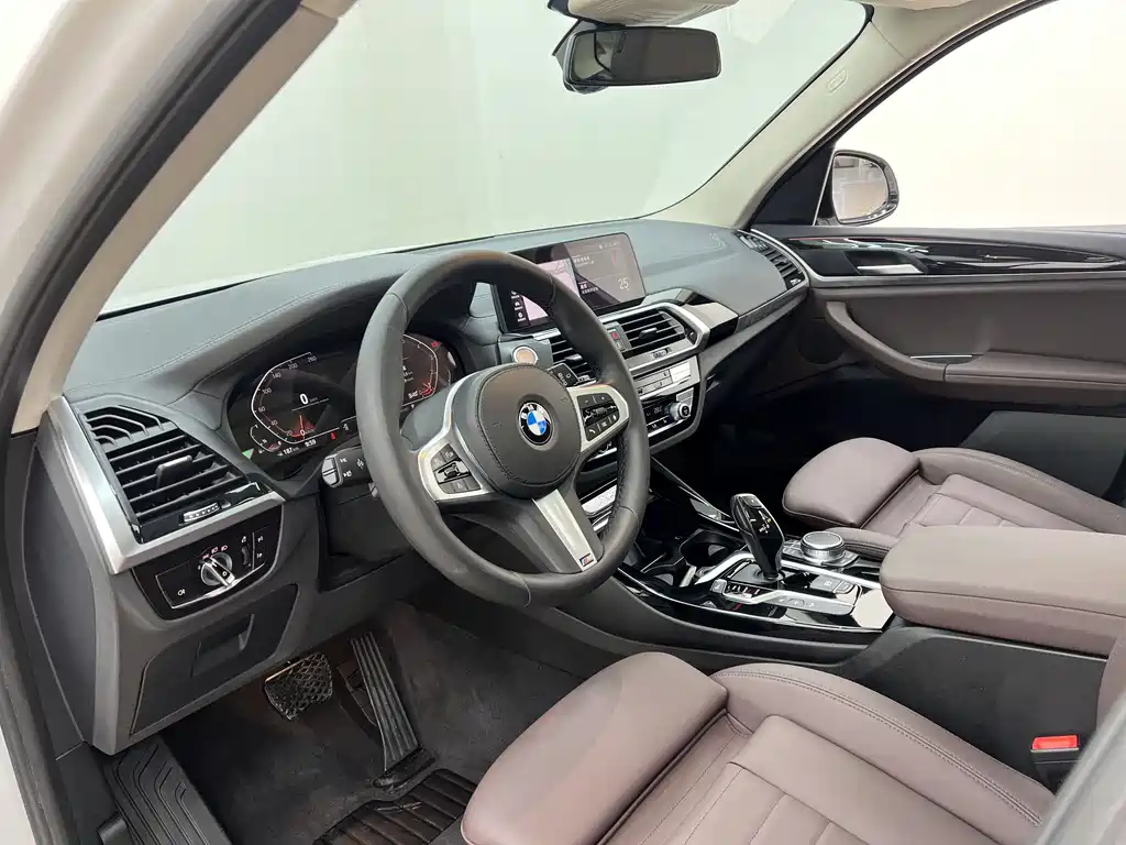 BMW X3 2021 — фото 9