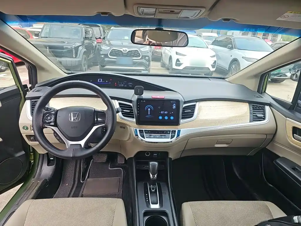 Honda Jade 2014 — фото 10