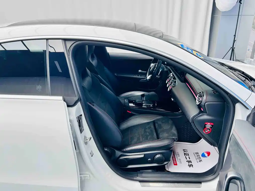 Mercedes-Benz CLA 2020 — фото 24