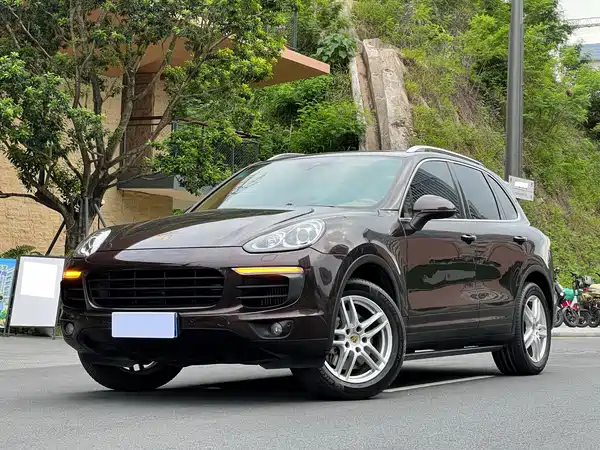 Porsche Cayenne 2014
