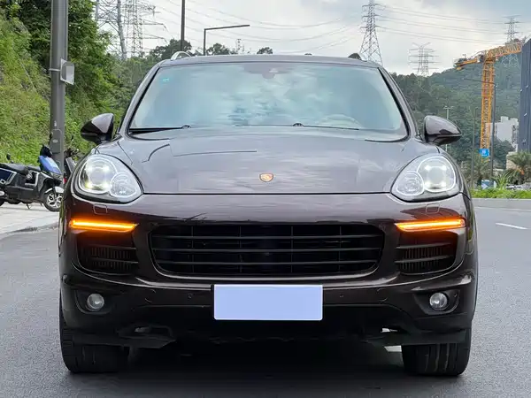 Porsche Cayenne 2014