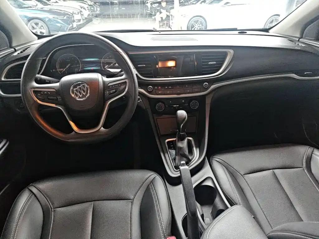 Buick Excelle 2021 — фото 10