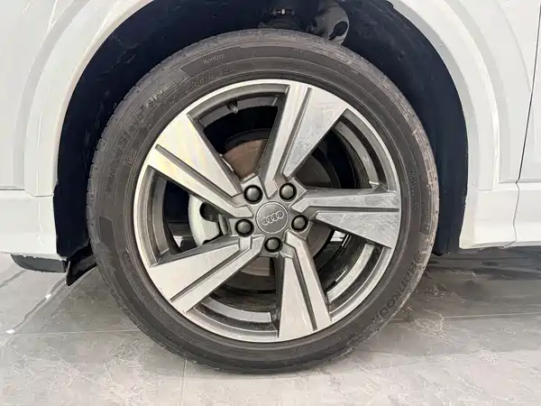 Audi Q2L 2022