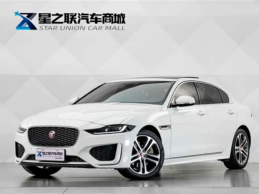 Jaguar XEL 2024 — фото 1