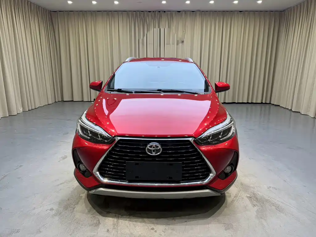 Toyota Yaris L 2022