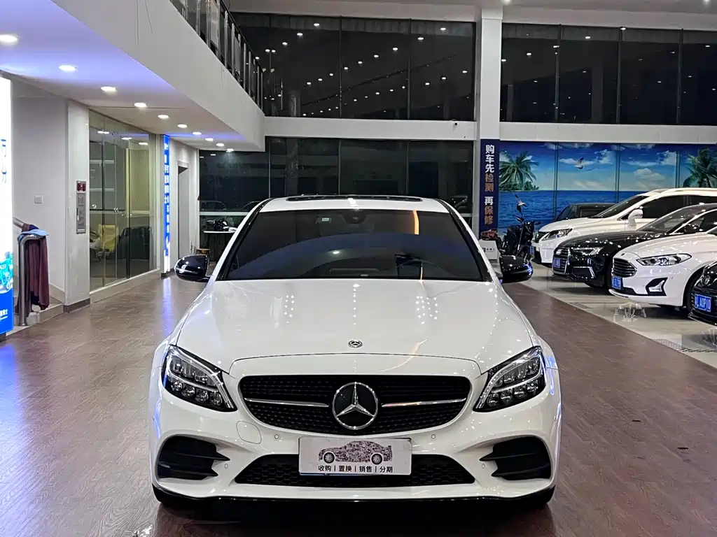 Mercedes-Benz C-Class 2021