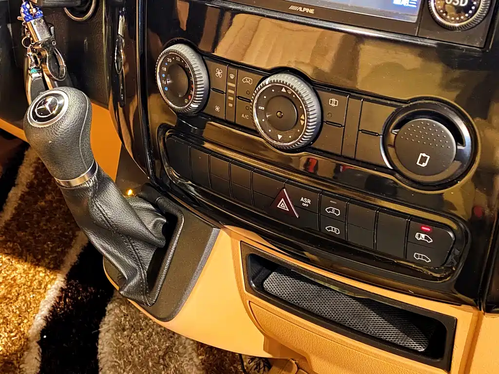 Mercedes-Benz Sprinter 2019 — фото 14