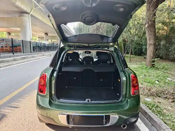 MINI Countryman 2016