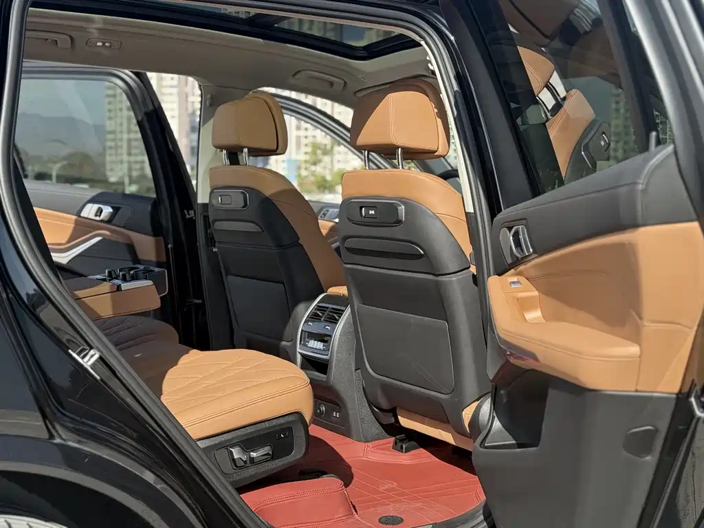 BMW X7 2023 — фото 8