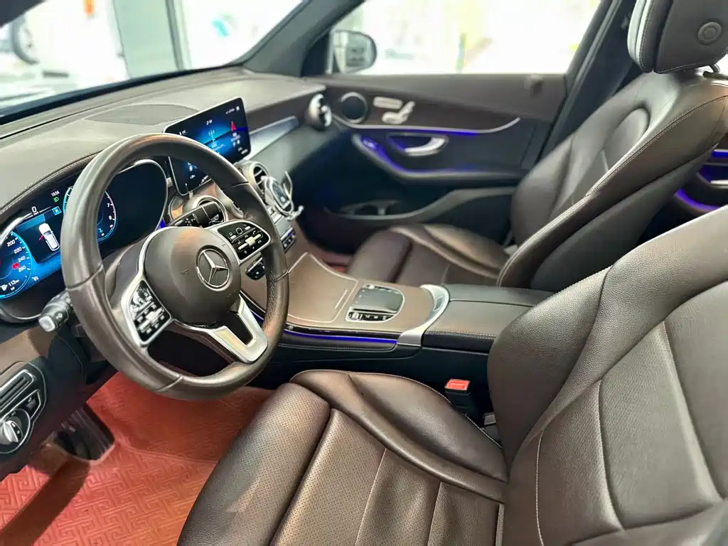 Mercedes-Benz GLC 2021 — фото 11