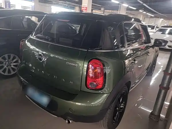 MINI Countryman 2016