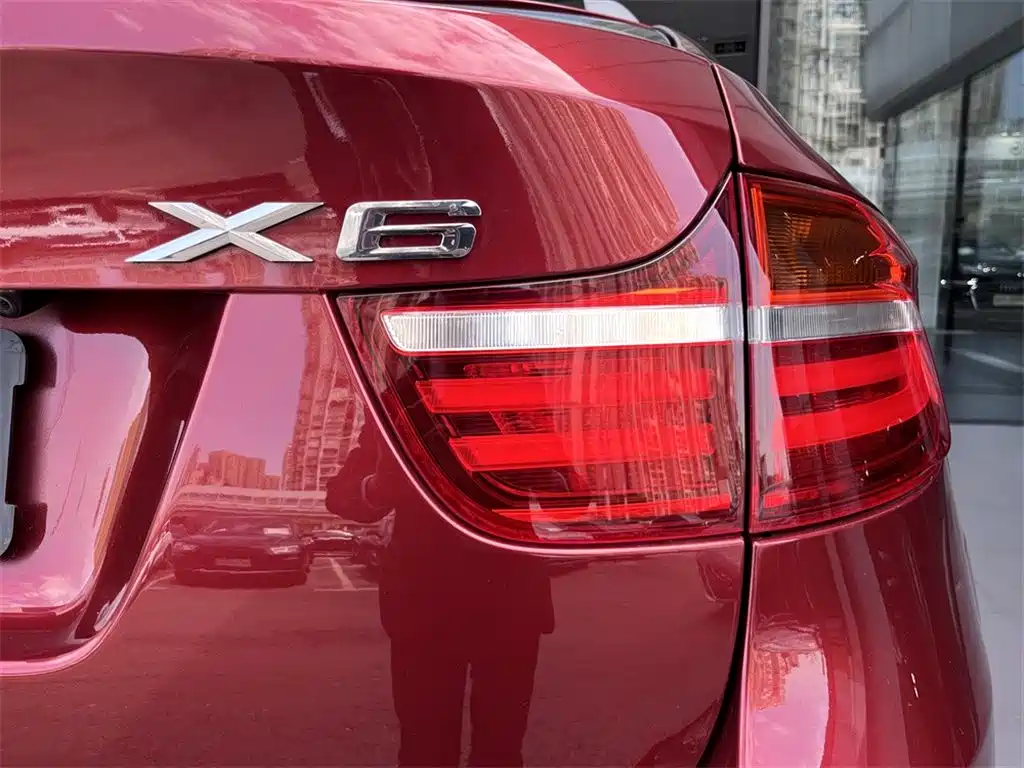 BMW X6 2015 — фото 15