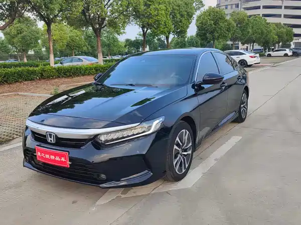 Honda Inspire 2022
