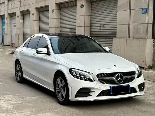 Mercedes-Benz C-Class 2021