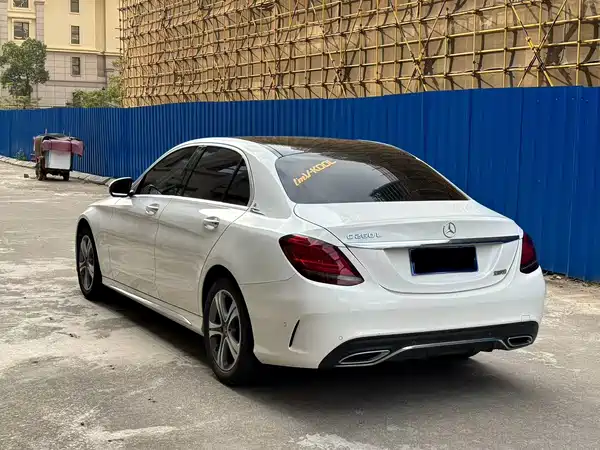 Mercedes-Benz C-Class 2021