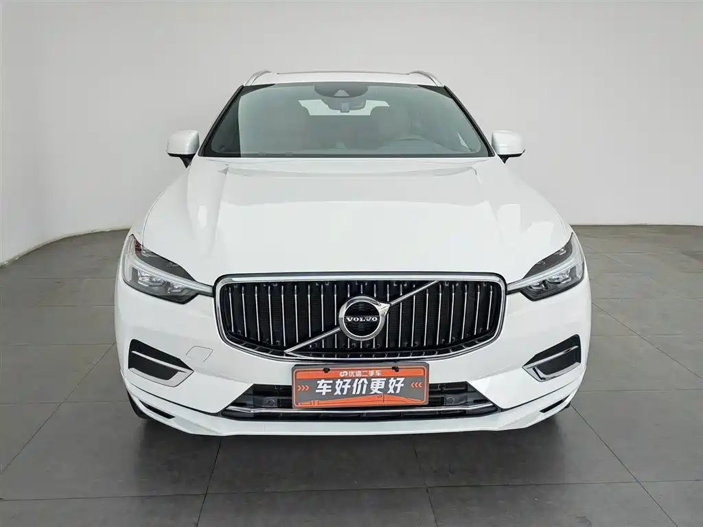 Volvo XC60 2021 — фото 3