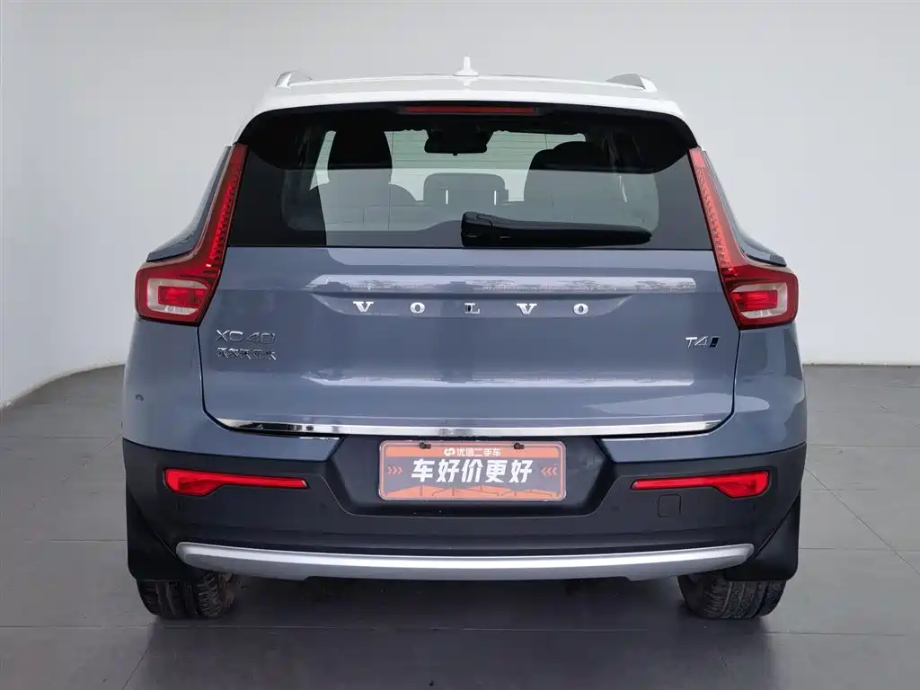 Volvo XC40 2022 — фото 4