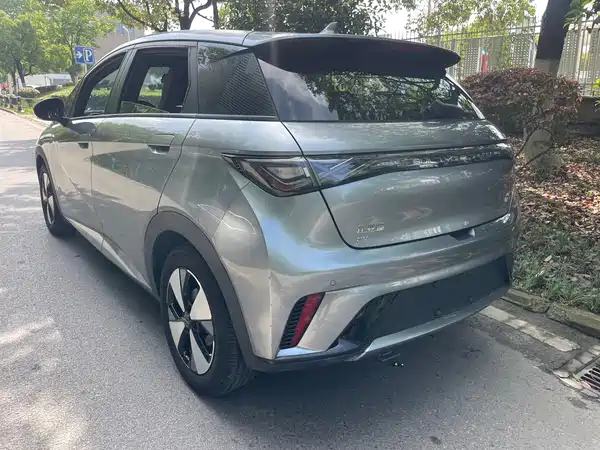 BYD Dolphin 2023