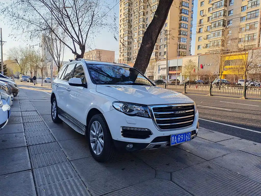 Haval H8 2015 — фото 1