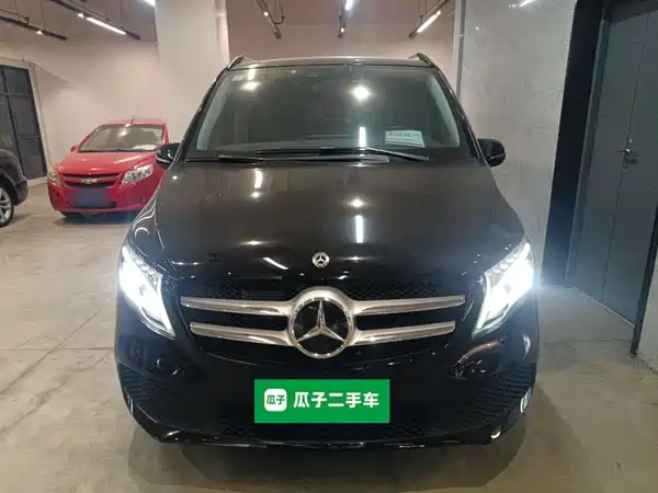 Mercedes-Benz V-Class 2020