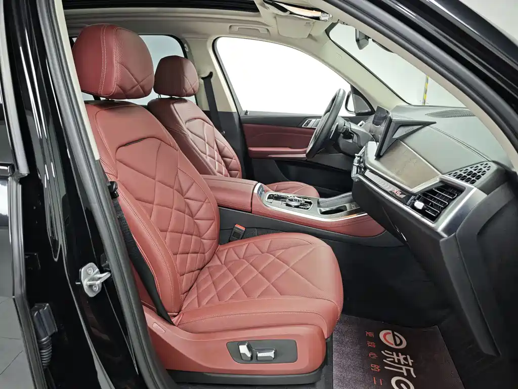 BMW X5 2025 — фото 13