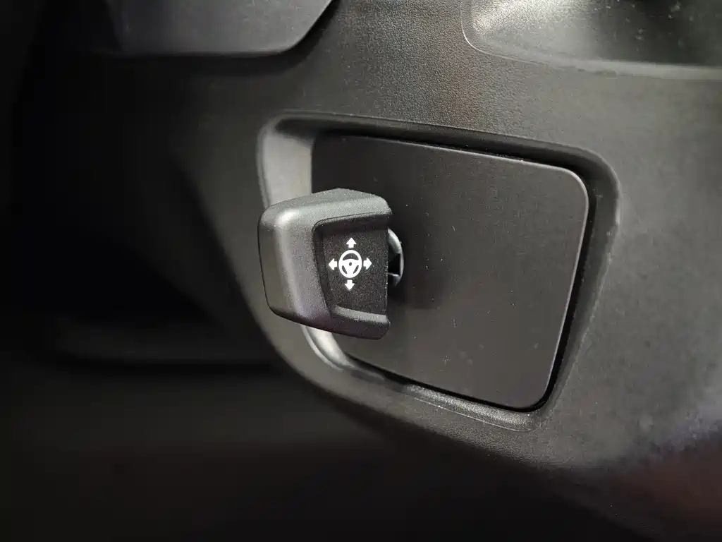 BMW X5 2025 — фото 14