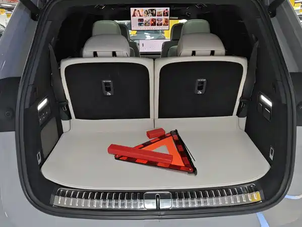 Li Auto L9 2026