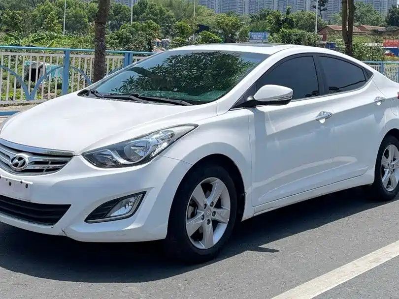Hyundai Elantra Langdong 2014