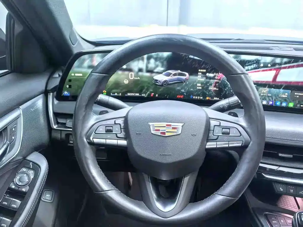 Cadillac CT5 2023 — фото 10