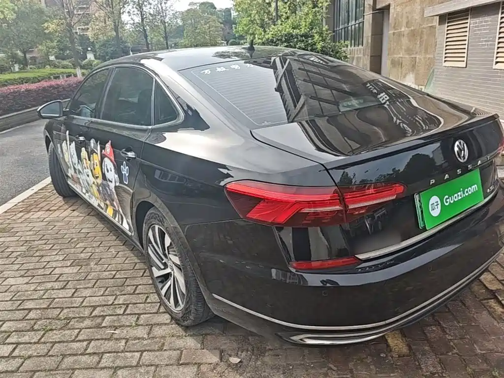Volkswagen Passat New Energy 2020 — фото 5