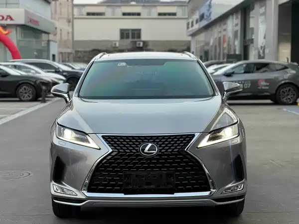 Lexus RX 2020
