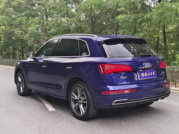 Audi Q5L 2019