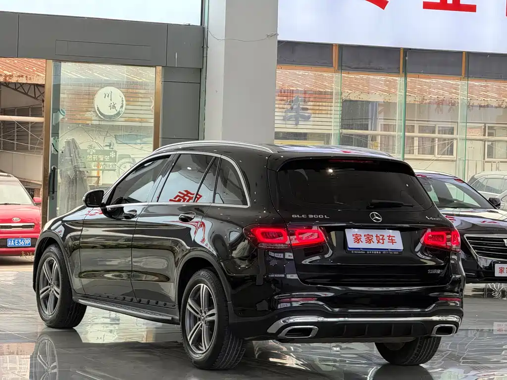 Mercedes-Benz GLC 2019 — фото 12