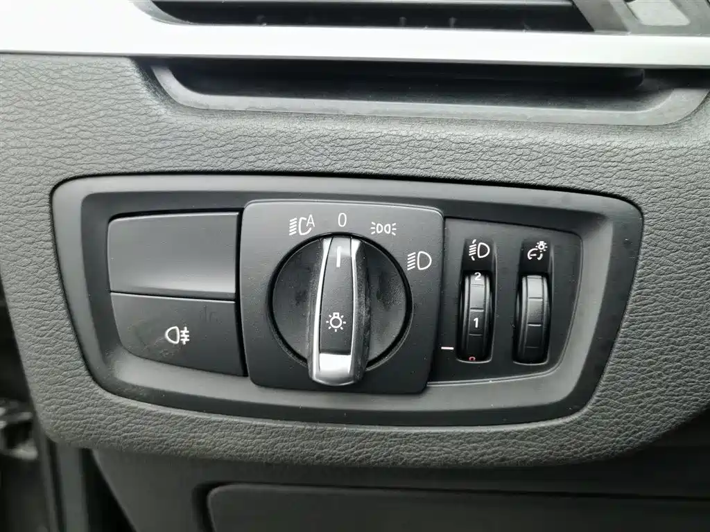 BMW X1 2020 — фото 21
