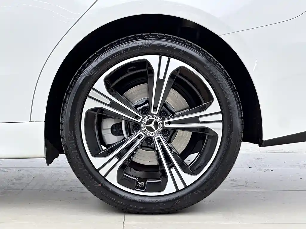 Mercedes-Benz C-Class 2022