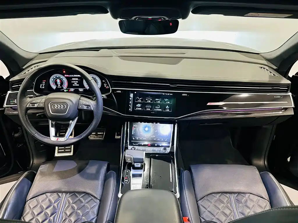 Audi Q8 2024 — фото 7