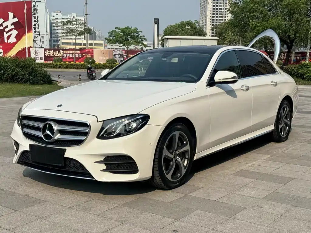Mercedes-Benz E-Class 2019 — фото 1
