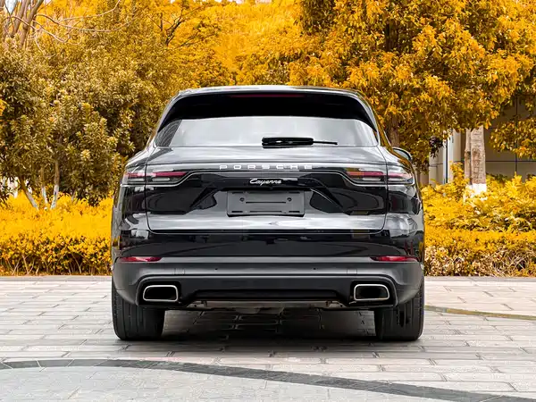 Porsche Cayenne 2023