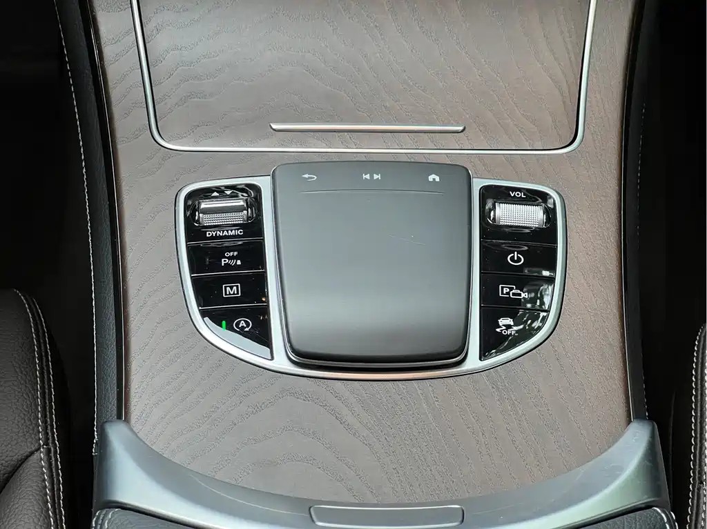 Mercedes-Benz GLC 2022 — фото 18