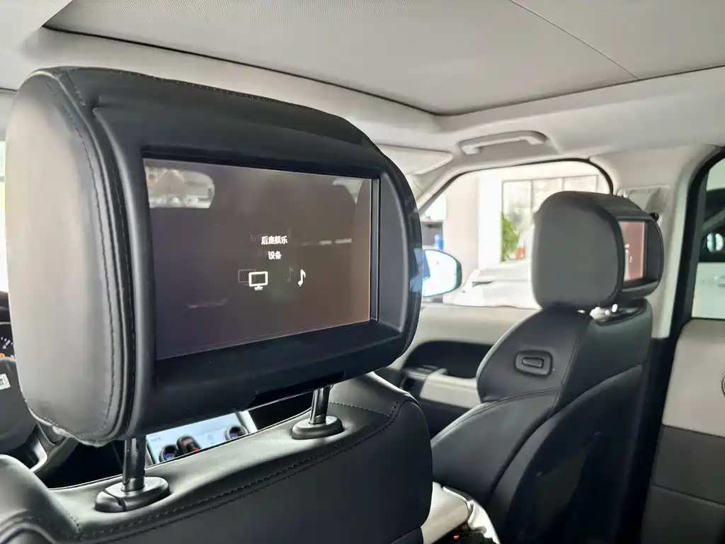 Land Rover Sport 2015 — фото 12