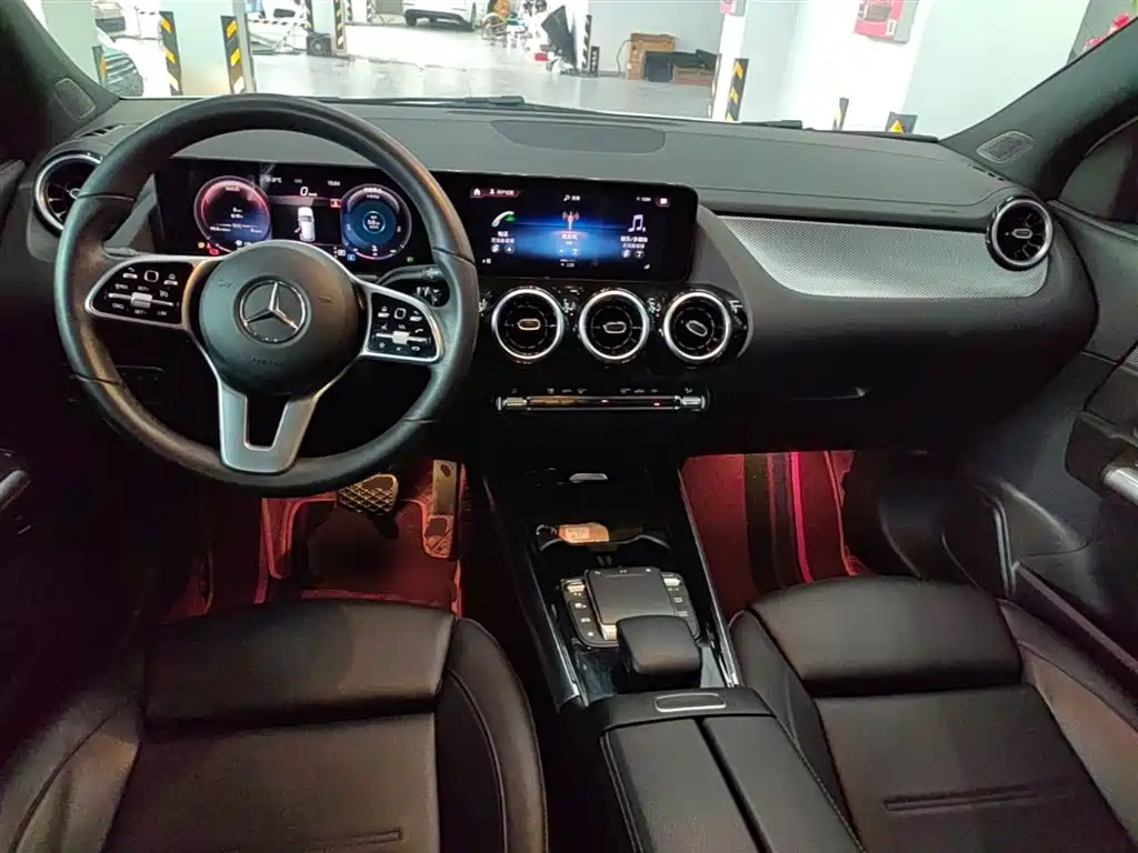 Mercedes-Benz GLA 2021 — фото 10
