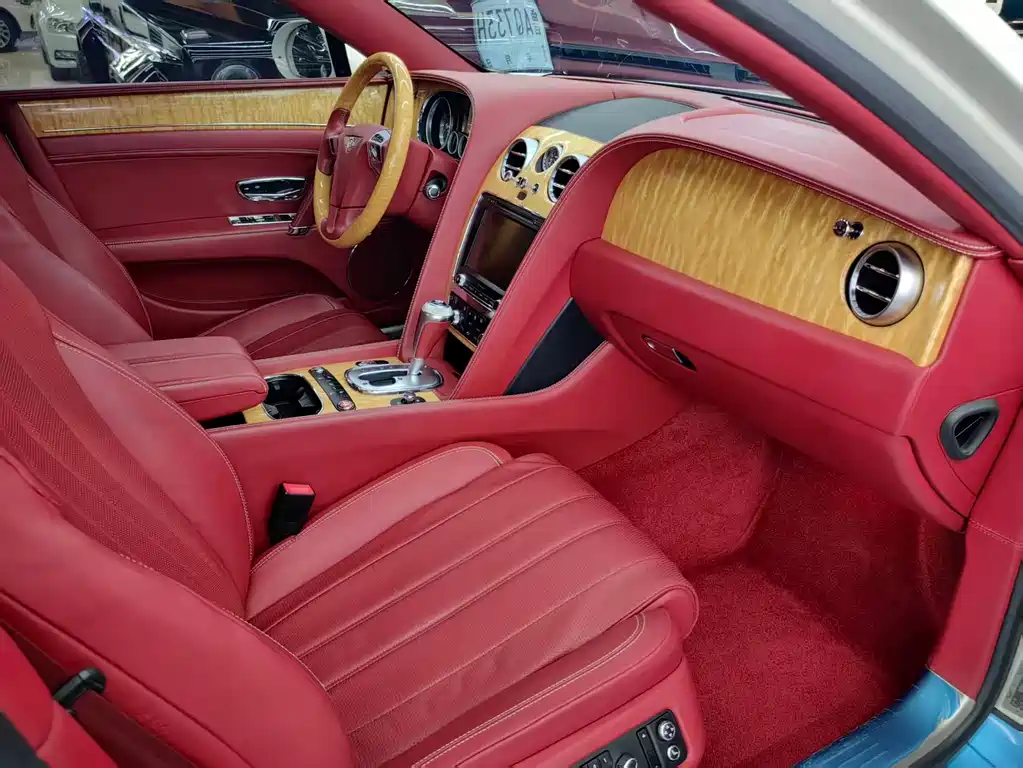Bentley Flying Spur 2017