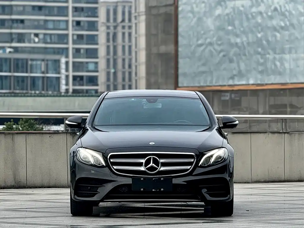 Mercedes-Benz E-Class 2019 — фото 2