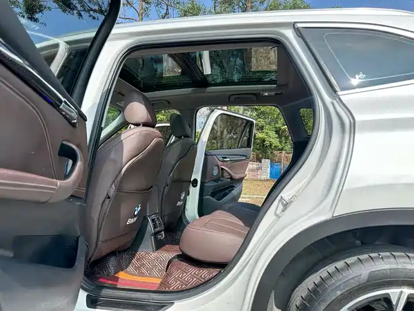 BMW X1 2021
