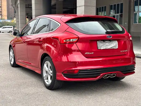 Ford Focus 2015